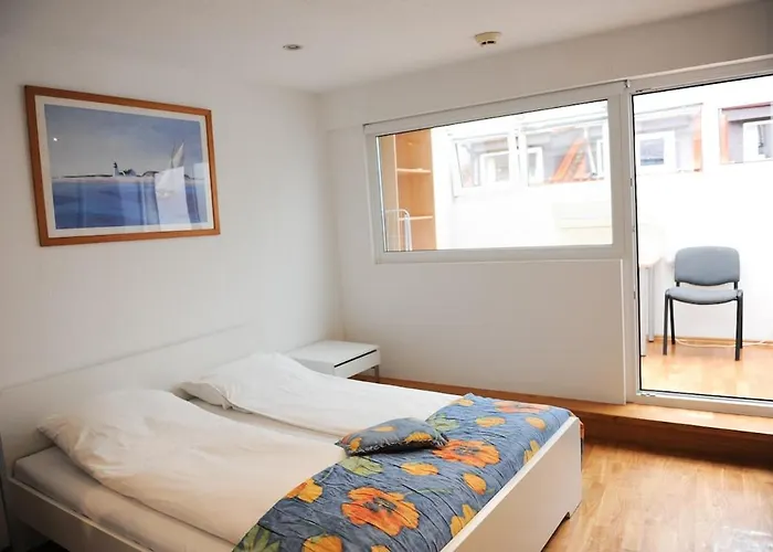 Location 3 Bedroom *