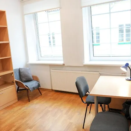 Location 3 Bedroom Апартаменты